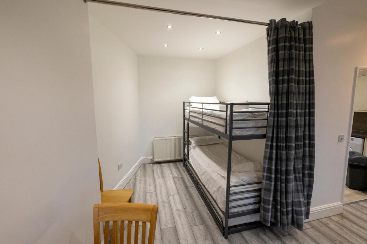 Entire Two Double Bedrooms Flat With River Yare View H6 Great Yarmouth Exterior photo